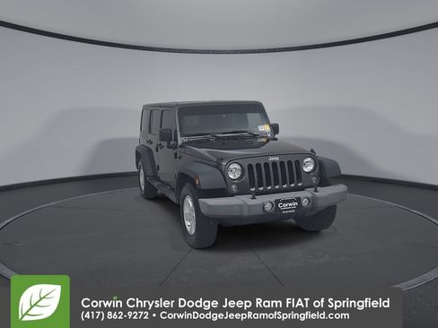 Used 2018 Jeep Wrangler Unlimited Sport S AWD/4WD image 4