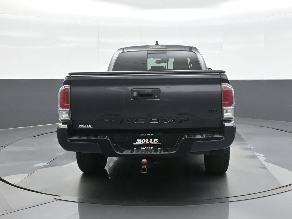 Certified 2022 Toyota Tacoma TRD Sport w/ TRD Premium Sport Package AWD/4WD image 6