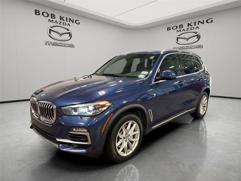 Used 2019 BMW X5 xDrive40i w/ Convenience Package image 1