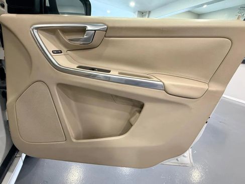 Used 2015 Volvo XC60 T5 Premier image 29