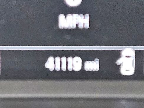 Used 2024 Chevrolet Malibu LT image 29