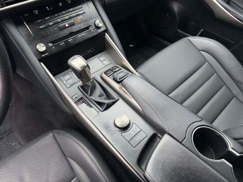 Used 2017 Lexus IS 350 F Sport w/ F Sport Package AWD/4WD image 18