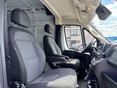Used 2023 RAM ProMaster 3500 FWD image 33