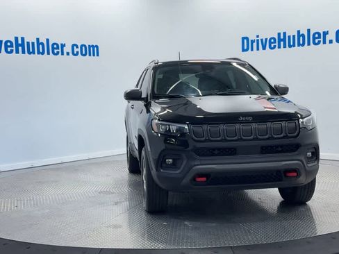 Used 2022 Jeep Compass Trailhawk w/ Trailhawk Elite Group image 6