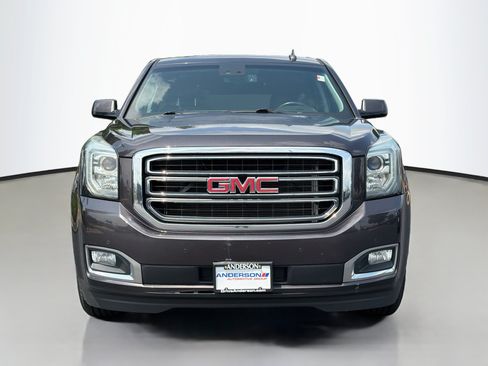 Used 2016 GMC Yukon XL SLT w/ Open Road Package AWD/4WD image 5
