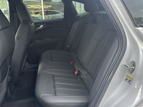 Used 2024 Audi Q4 e-tron Prestige image 14