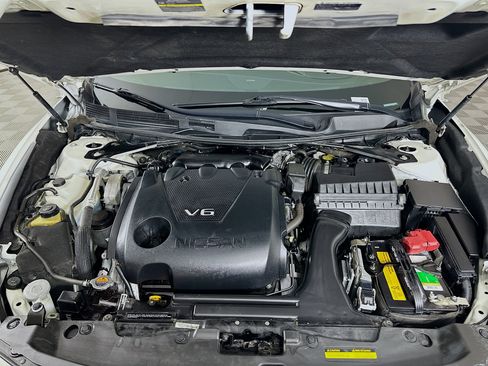 Used 2018 Nissan Maxima Platinum image 33