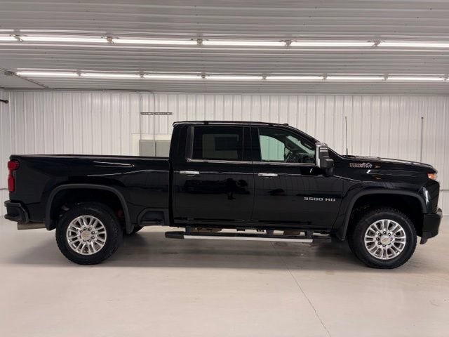 Used 2022 Chevrolet Silverado 3500 High Country w/ Z71 Off-Road Package AWD/4WD image 6