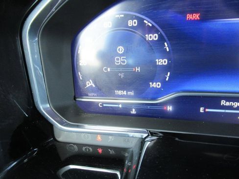 Used 2024 Chevrolet Silverado 2500 LTZ w/ LTZ Plus Package image 35