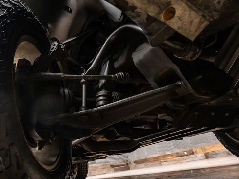 Used 2014 Chevrolet Silverado 2500 LTZ w/ LTZ Plus Package image 13