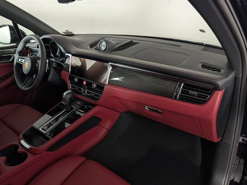 New 2026 Porsche Macan GTS AWD/4WD image 19