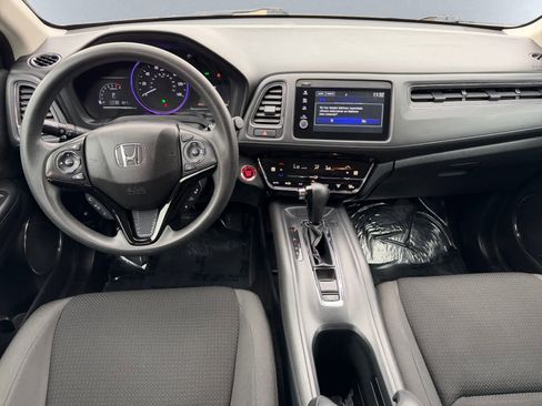 Used 2019 Honda HR-V EX image 6