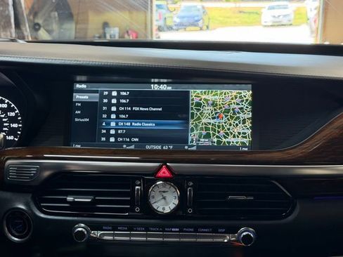 Used 2018 Genesis G90 5.0 Ultimate RWD image 14