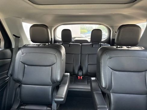 Certified 2023 Ford Explorer XLT w/ Equipment Group 202A AWD/4WD image 29