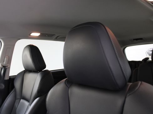 Used 2020 Subaru Ascent Limited image 5