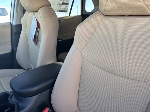 New 2025 Toyota RAV4 LE image 18