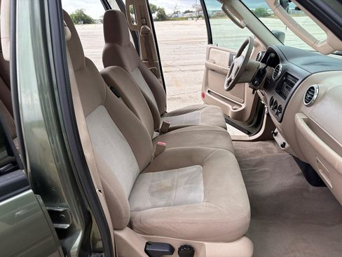 Used 2003 Ford Expedition XLT RWD image 22