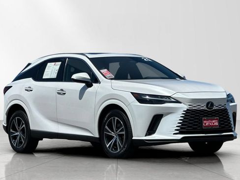 Used 2024 Lexus RX 350 FWD w/ Technology Package image 8