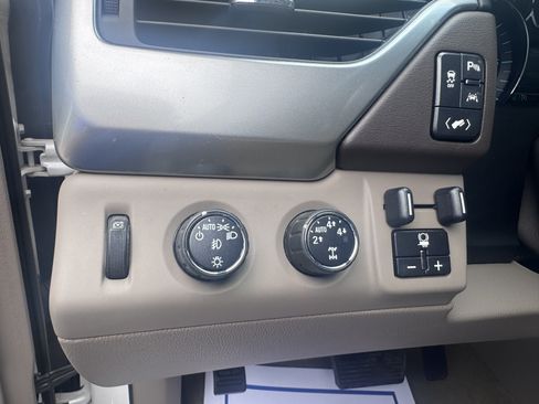 Used 2016 Chevrolet Tahoe LT AWD/4WD image 25