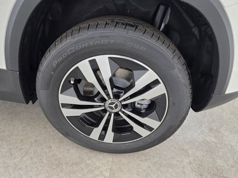New 2026 Mercedes-Benz GLA 250 image 11
