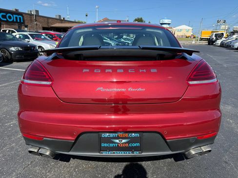 Used 2016 Porsche Panamera Turbo image 4