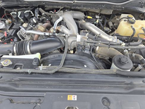 Used 2020 Ford F350 Platinum image 34