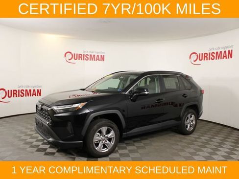 Used 2025 Toyota RAV4 XLE AWD/4WD image 3