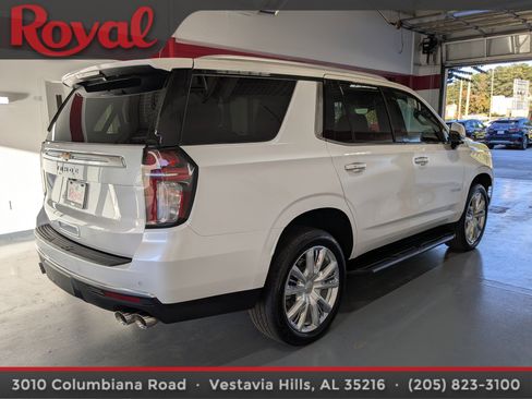 Used 2023 Chevrolet Tahoe High Country image 4