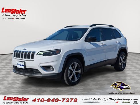 Used 2022 Jeep Cherokee Limited image 1