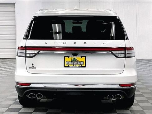 Used 2023 Lincoln Aviator Reserve w/ Elements Package Plus AWD/4WD image 5