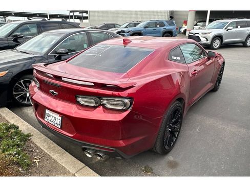 Used 2023 Chevrolet Camaro SS RWD image 5