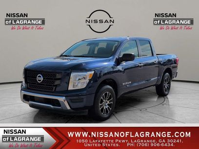 Used 2022 Nissan Titan SV