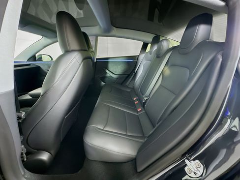Used 2025 Tesla Model 3 Long Range AWD/4WD image 28