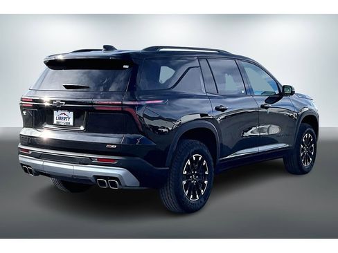 Used 2024 Chevrolet Traverse Z71 w/ LPO, Floor Liner Package image 6