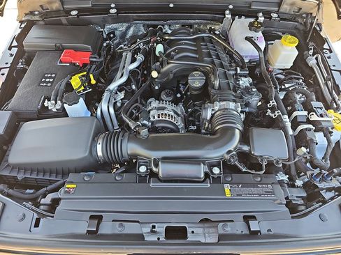 New 2025 Jeep Gladiator Willys image 30