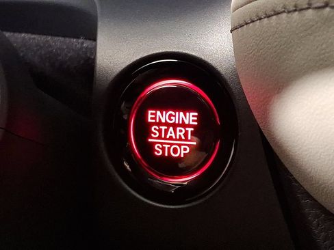 Used 2025 Honda HR-V EX-L image 23