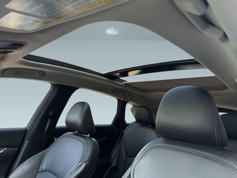 Used 2023 INFINITI QX50 Luxe image 15