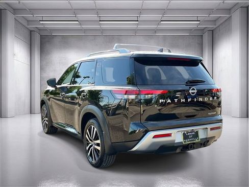 Used 2025 Nissan Pathfinder Platinum w/ Cargo Package FWD image 5