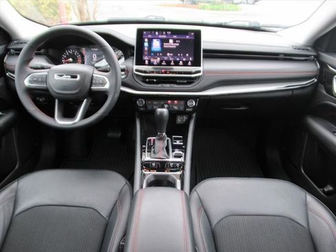 Used 2022 Jeep Compass Trailhawk w/ Trailer Tow Group image 11