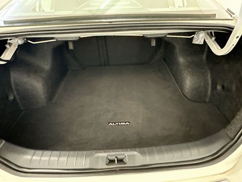 Used 2023 Nissan Altima 2.5 SV w/ SV Premium Package FWD image 30