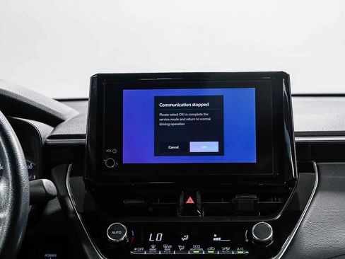 Certified 2024 Toyota Corolla Cross AWD Hybrid image 15