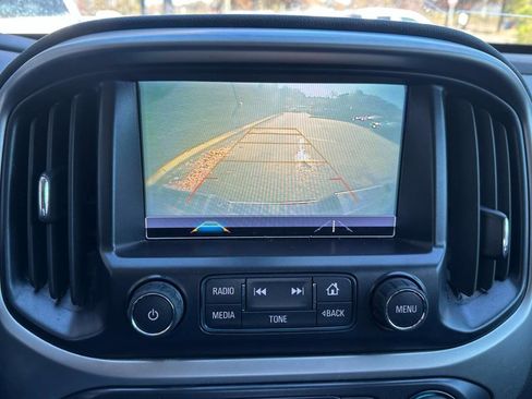 Used 2018 Chevrolet Colorado LT image 13