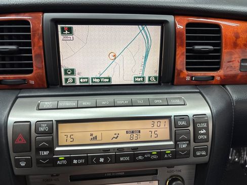 Used 2006 Lexus SC 430 Convertible RWD image 30