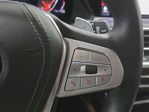 Used 2019 BMW X7 xDrive40i w/ Premium Package image 18