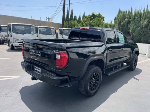 New 2026 GMC Canyon Elevation w/ Convenience Package RWD image 5
