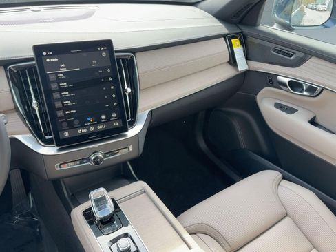 New 2026 Volvo XC90 T8 Ultra image 27