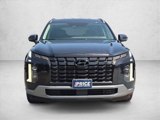 Used 2025 Hyundai Palisade SEL FWD image 2