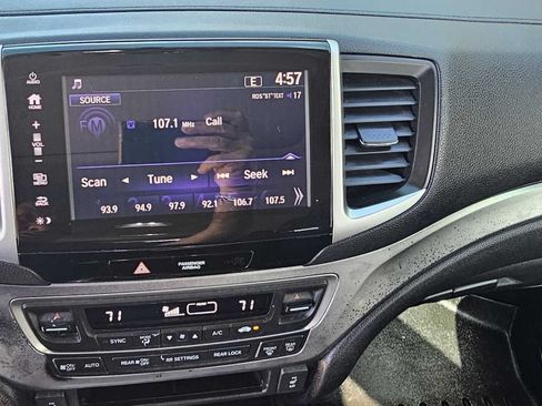 Used 2017 Honda Pilot EX-L image 15