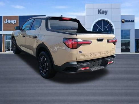 Used 2023 Hyundai Santa Cruz SE w/ Cargo Package AWD/4WD image 3