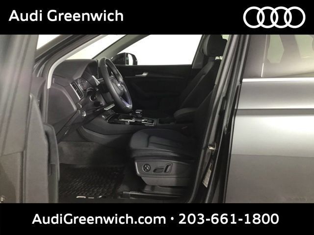 Certified 2023 Audi Q5 2.0T Premium w/ Convenience Package AWD/4WD image 9